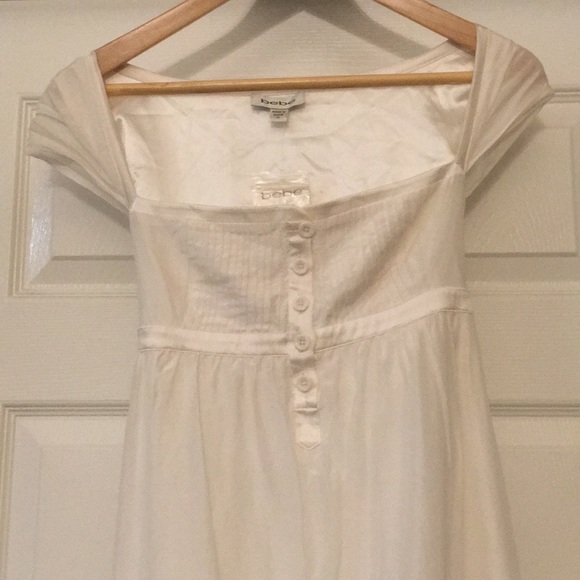 bebe - Picture 2 of 5